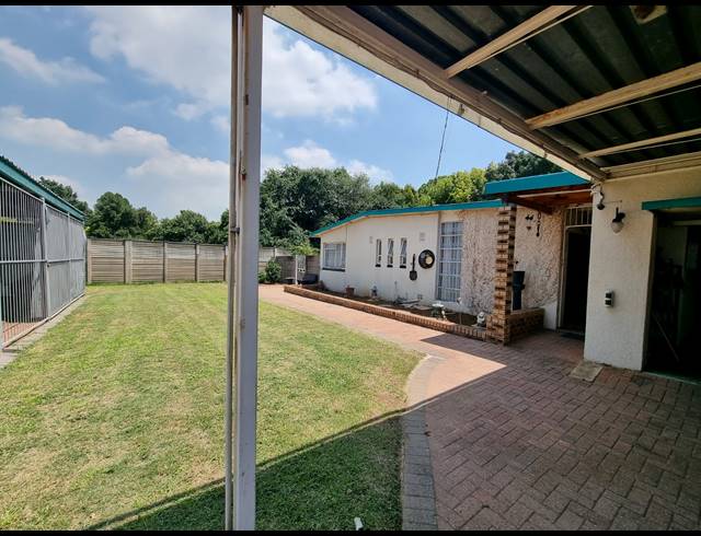 4 BEDROOM HOUSE TO LET IN SASOLBURG CENTRAL
